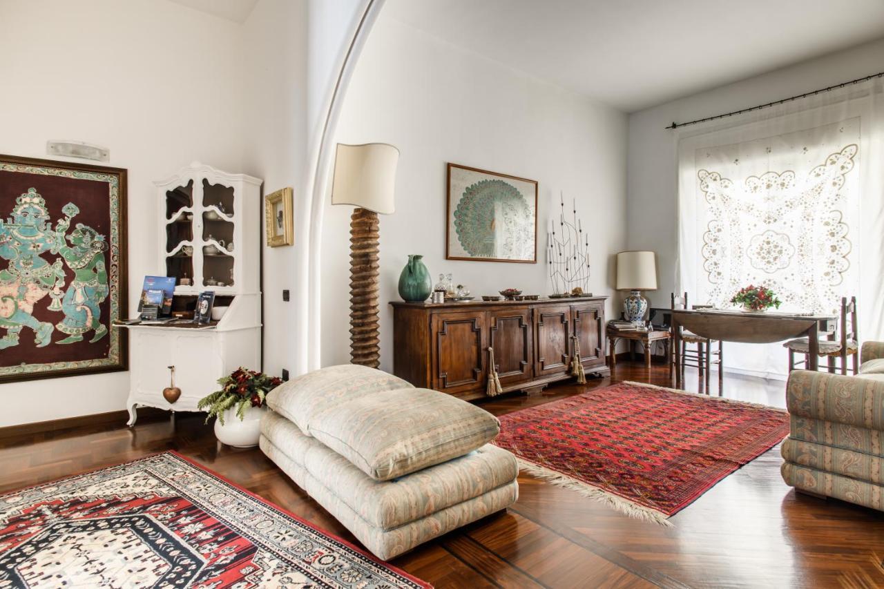 Casa Valeria Bed & Breakfast Naples