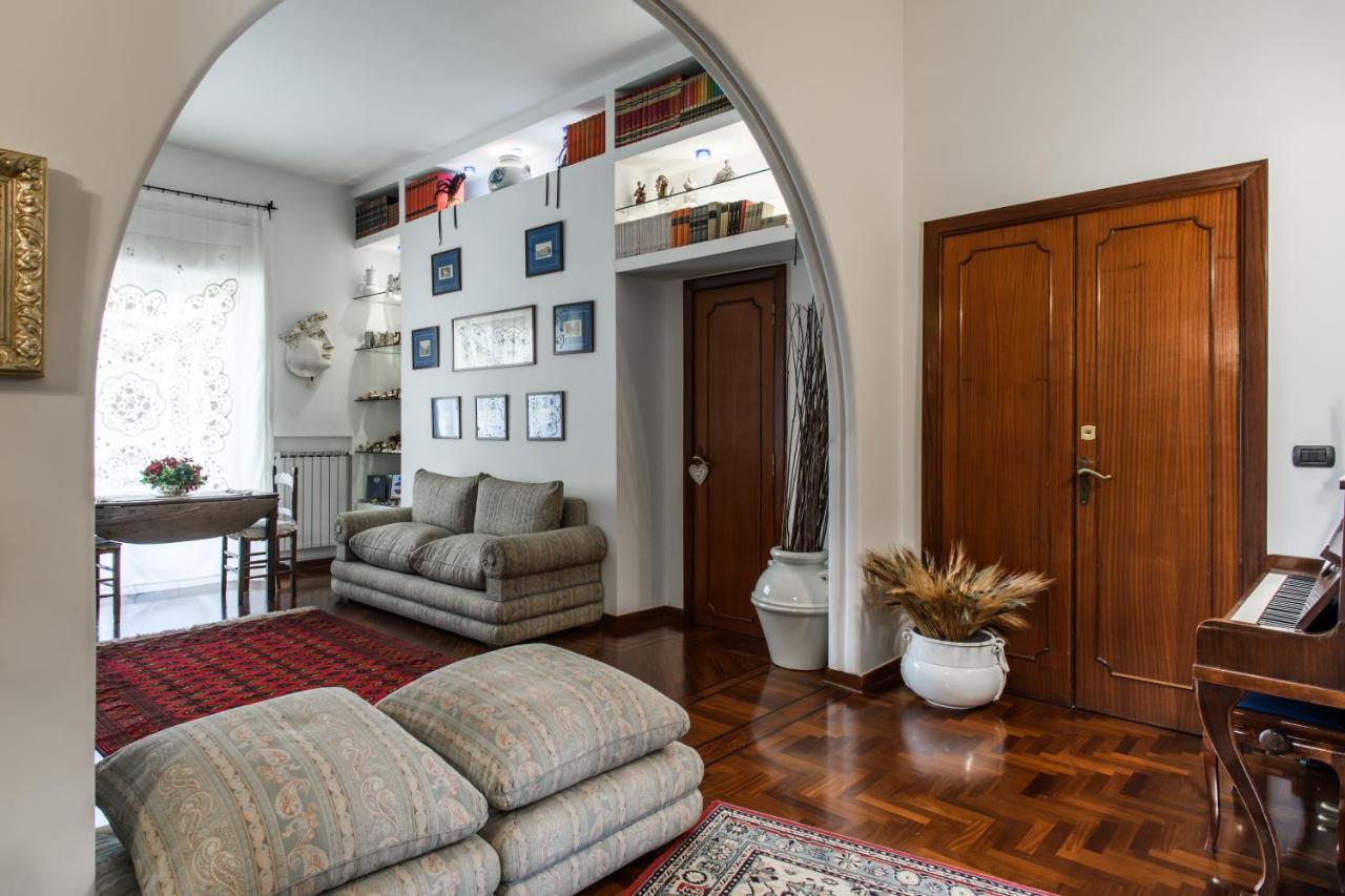 Casa Valeria * Naples